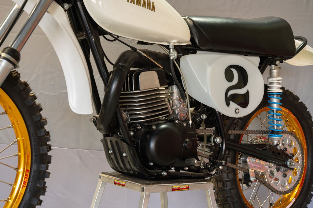 1972YamahaDT2MX-07